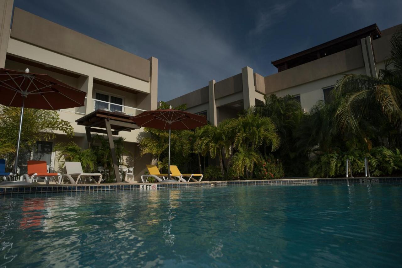 פאלם ביץ' Costa Esmeralda Village מראה חיצוני תמונה