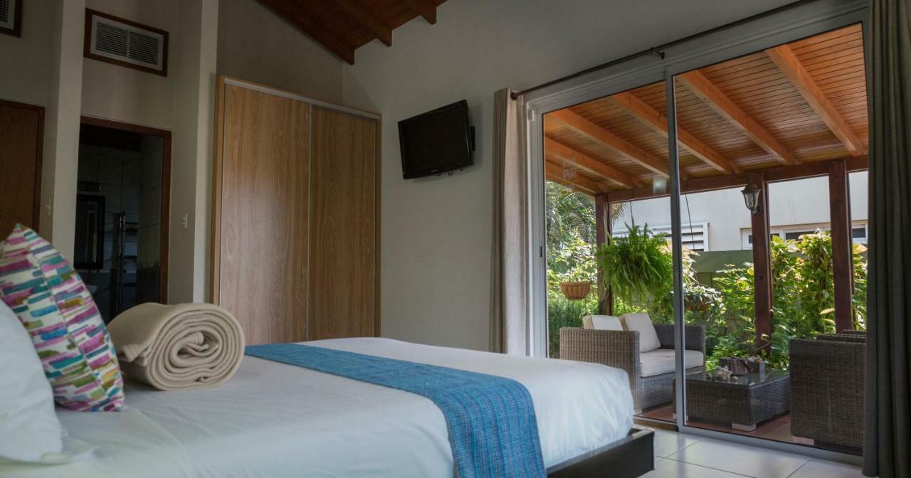 פאלם ביץ' Costa Esmeralda Village מראה חיצוני תמונה