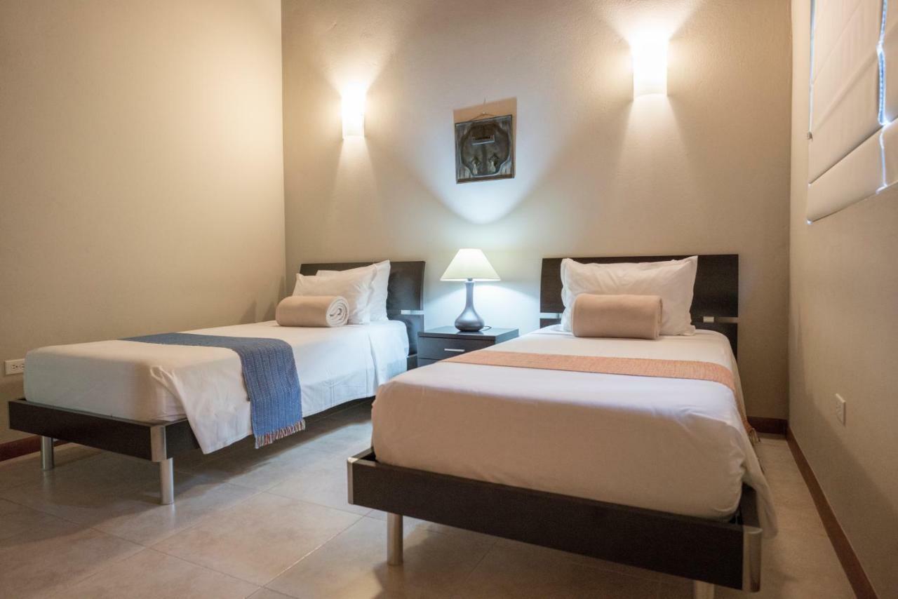 פאלם ביץ' Costa Esmeralda Village מראה חיצוני תמונה