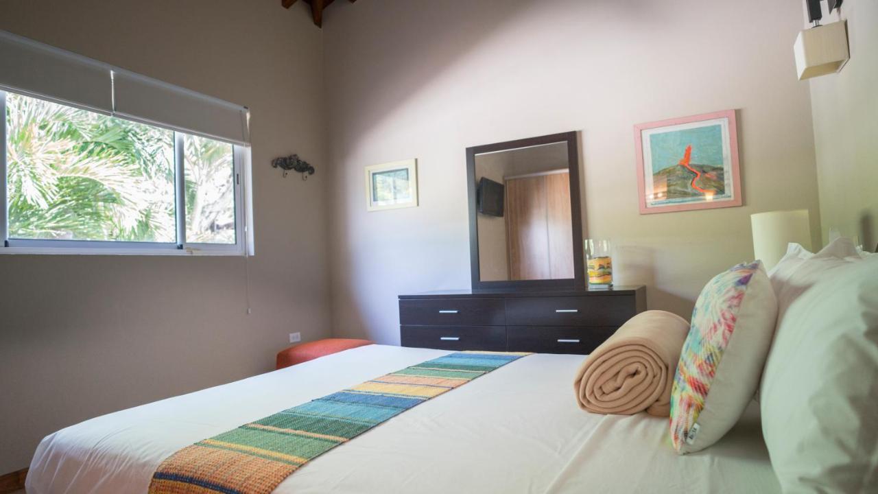 פאלם ביץ' Costa Esmeralda Village מראה חיצוני תמונה