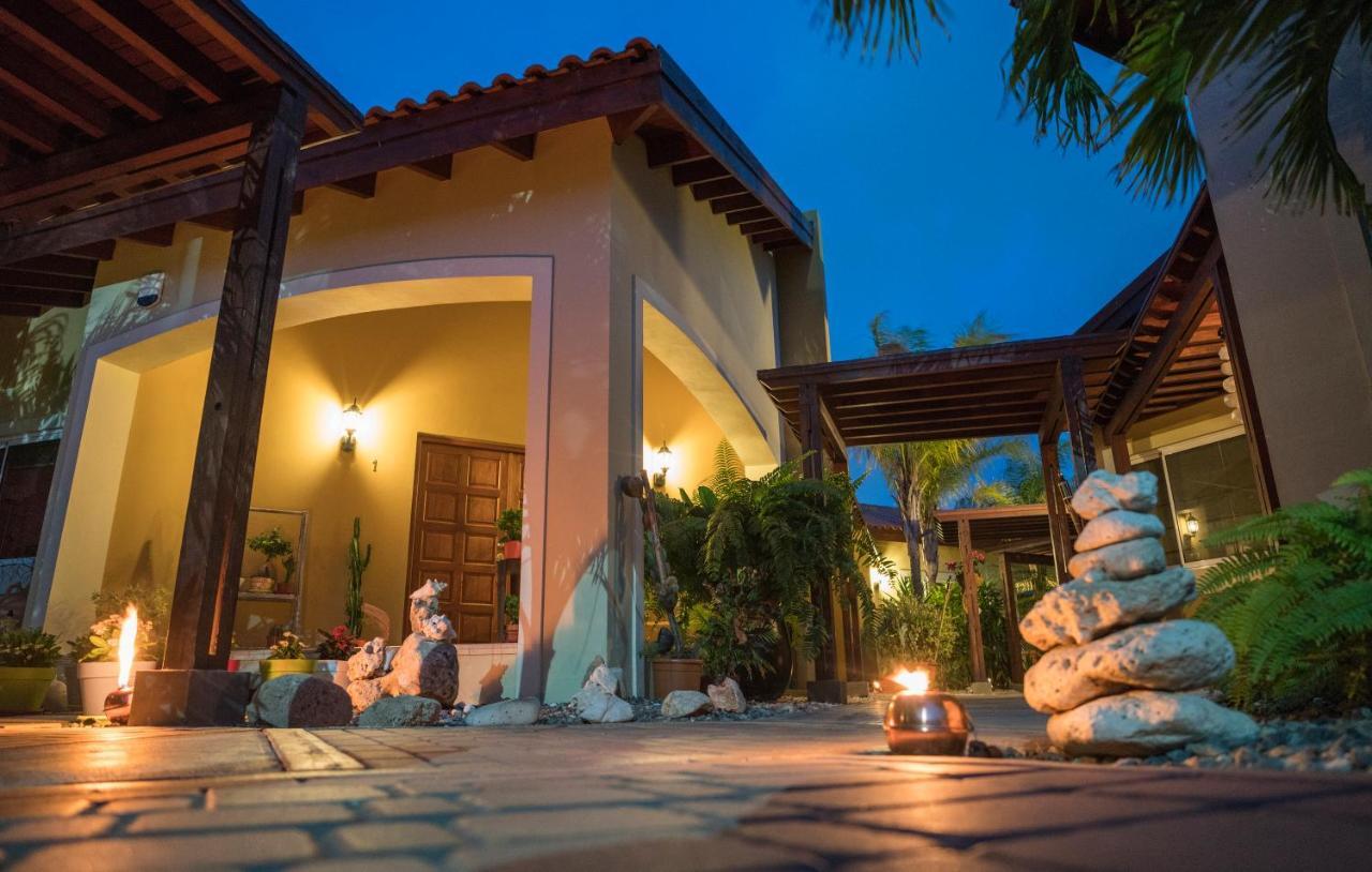 פאלם ביץ' Costa Esmeralda Village מראה חיצוני תמונה